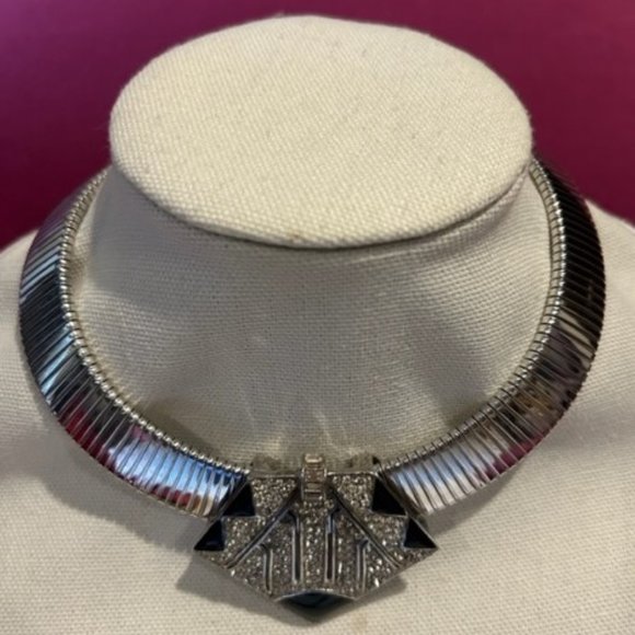 VTG CINER Silver Wide Omega Choker Rhinestone Black Enamel Pendant NECKLACE - Picture 6 of 9